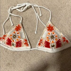 Victoria’s Secret bikini top